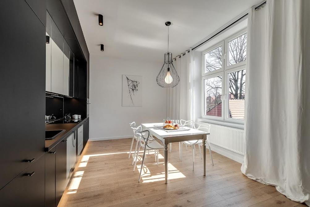 Jan III Sobieski - Luksusowy Apartament L Z Darmowym Prywatnym Parkingiem Hlivice Exteriér fotografie