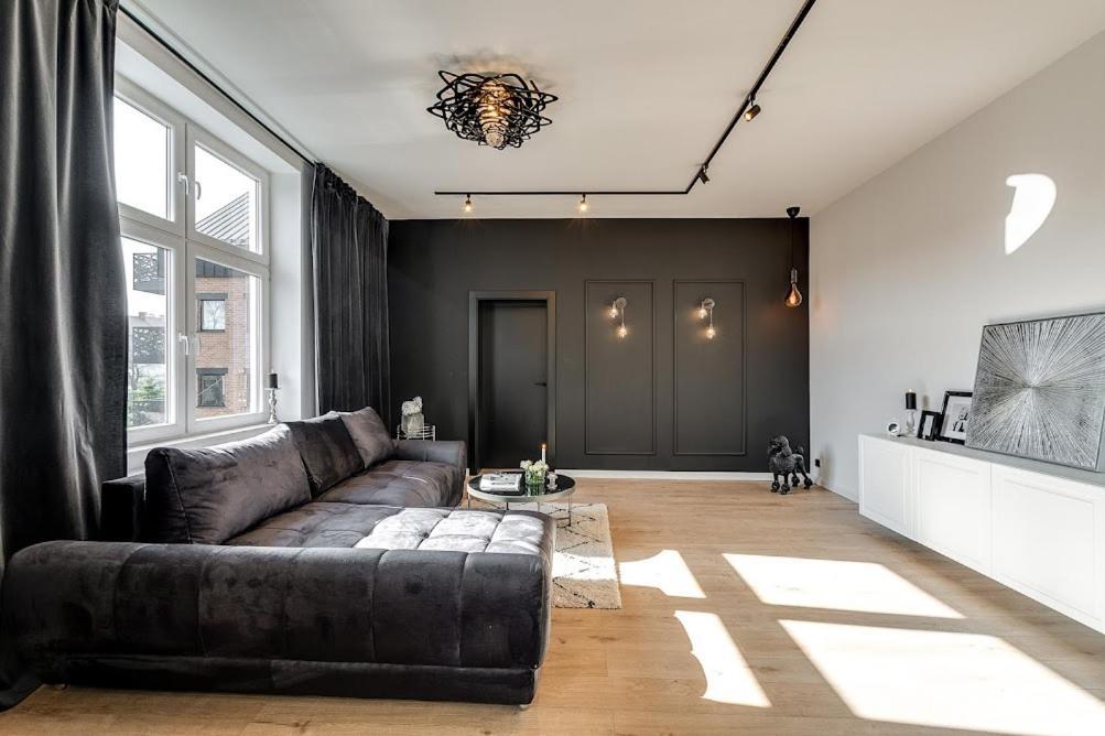 Jan III Sobieski - Luksusowy Apartament L Z Darmowym Prywatnym Parkingiem Hlivice Exteriér fotografie