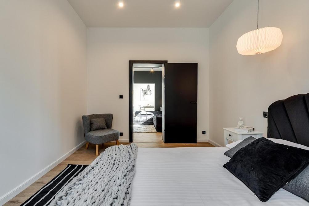 Jan III Sobieski - Luksusowy Apartament L Z Darmowym Prywatnym Parkingiem Hlivice Exteriér fotografie
